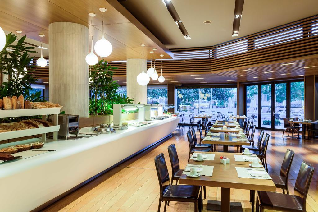 فندق وسبا Alexander Beach أليكسانثيربوليس المظهر الخارجي الصورة The restaurant